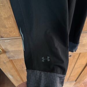 Under Armour capri pants